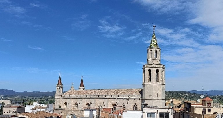 TEULADA I CAMPANAR DE SANTA MARIA